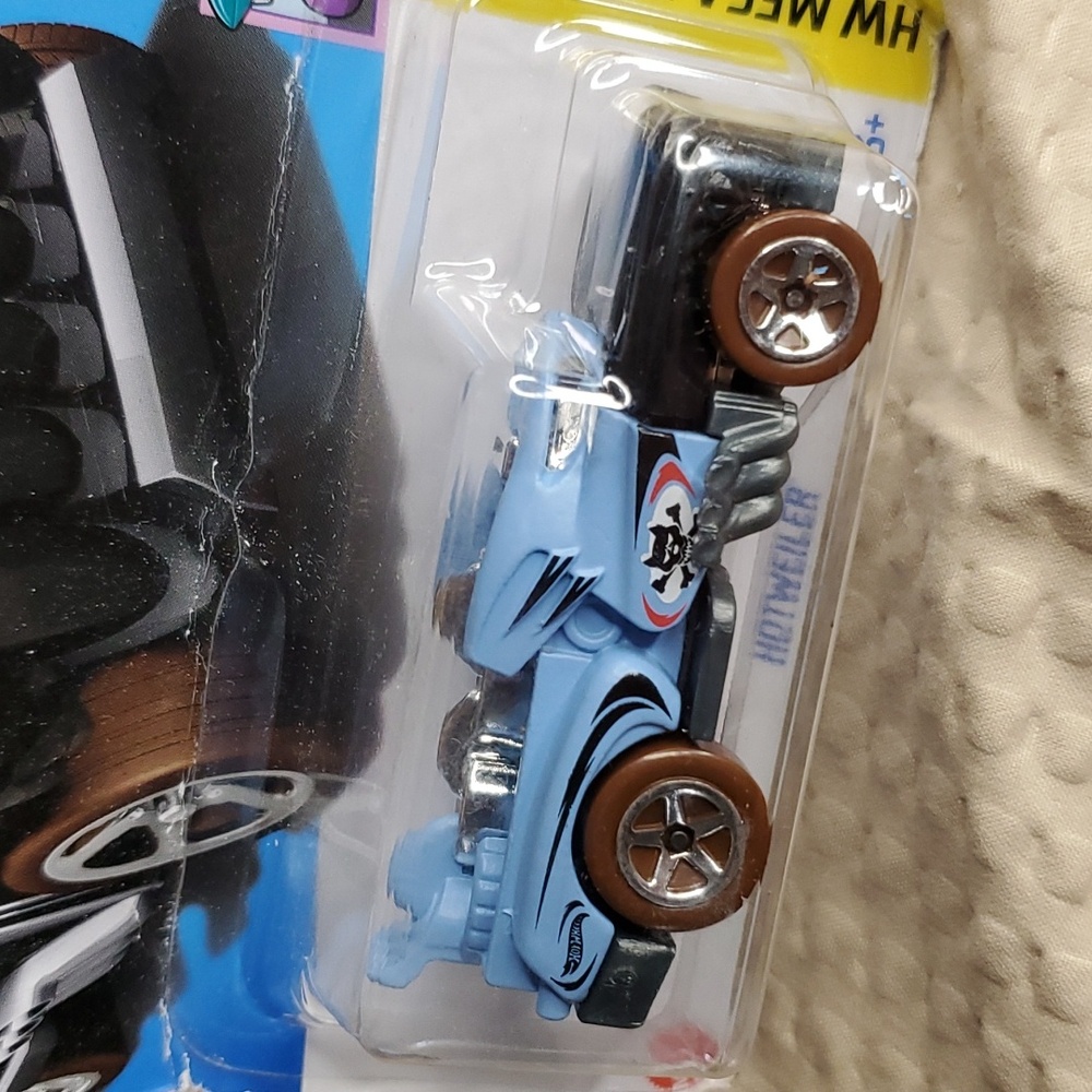 Hot Wheels‎ - Picture 2 of 8